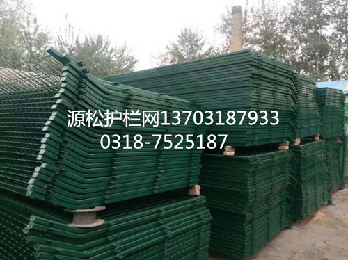 鐵路護(hù)欄網(wǎng)網(wǎng)片