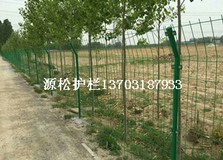 圈地鐵絲網(wǎng)-02